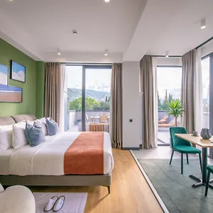 5* Aparthotel Qstay Gratus